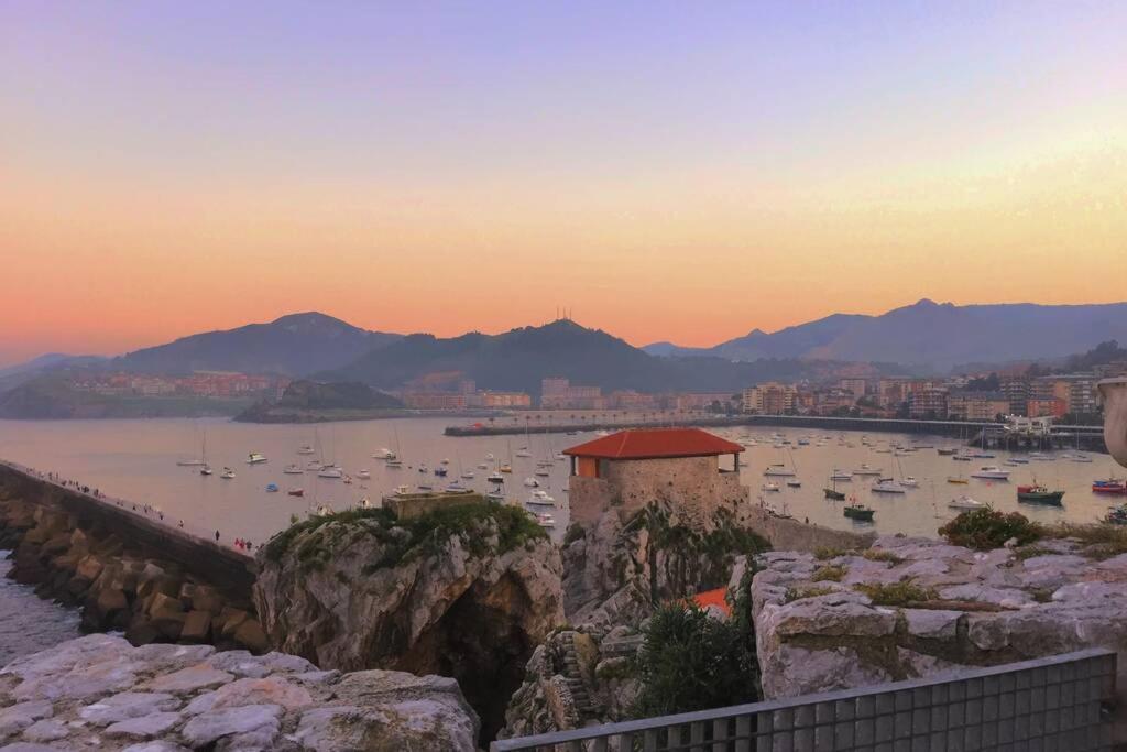 Castro Holidays - Centrico Piscina Urbanizacion Garaje Gratis Кастро-Урдиалес Экстерьер фото