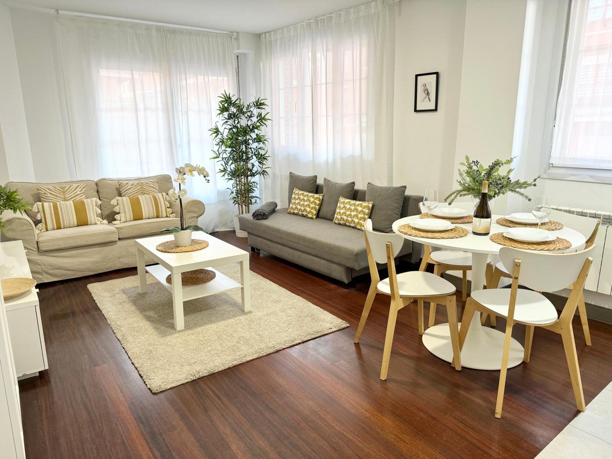 Castro Holidays - Centrico Piscina Urbanizacion Garaje Gratis Кастро-Урдиалес Экстерьер фото